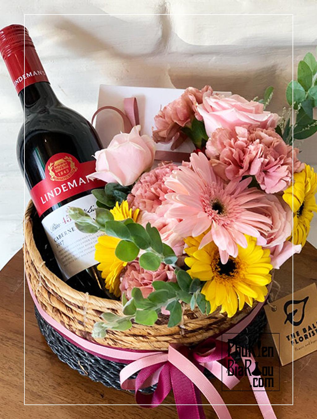 Flower Wine Gift Quà tặng rượu vang kèm hoa tươi 3