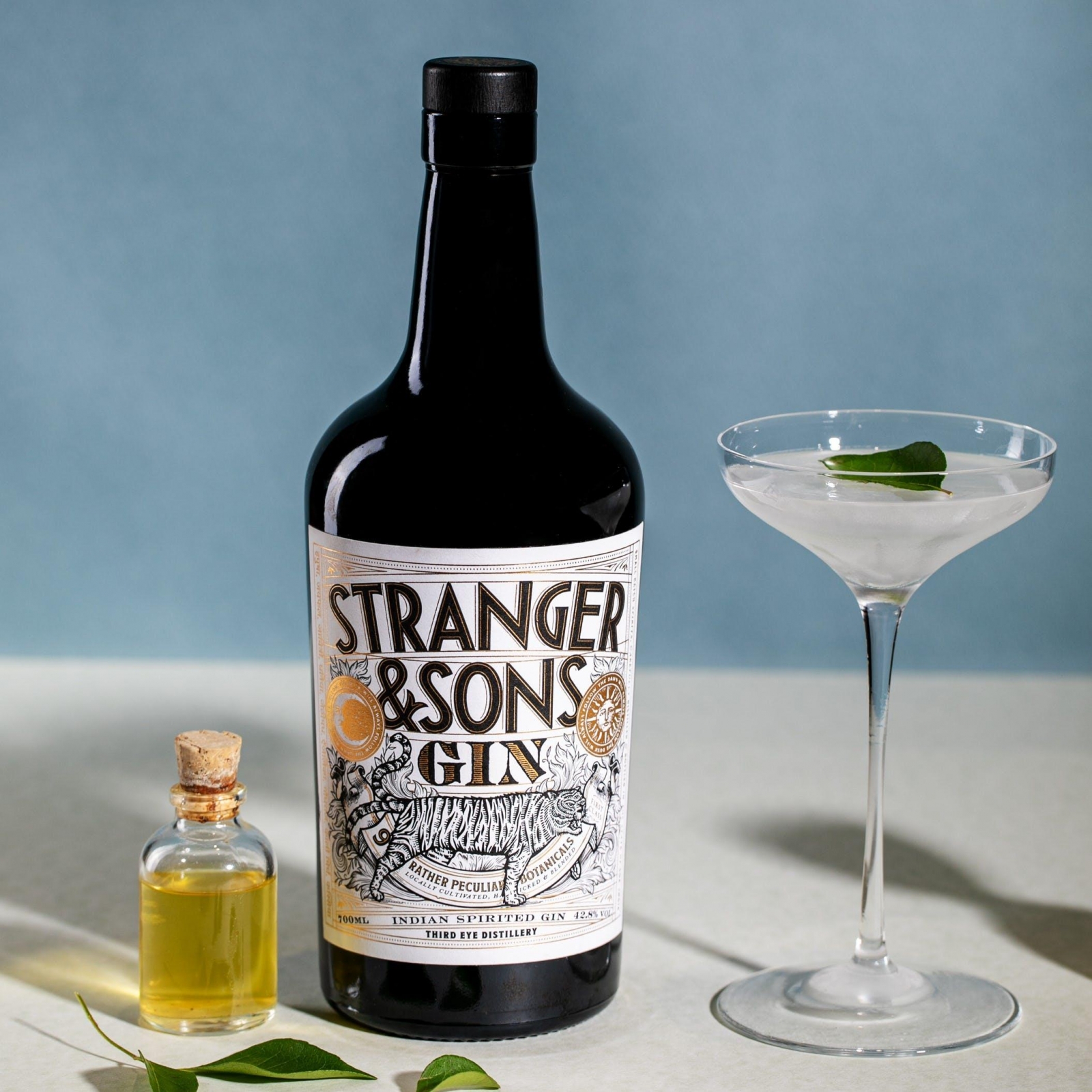 Rượu Gin Ấn Độ Stranger & Sons (12 chai/ thùng)