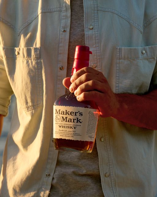 Rượu whisky Maker’s Mark Kentucky Straight Bourbon